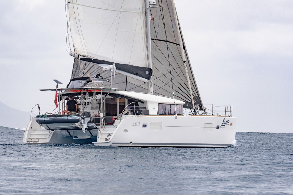 LAGOON 400 100