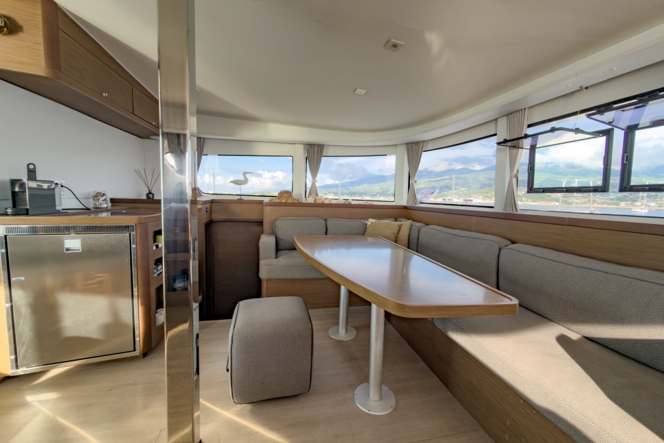 LAGOON 42 OWNER 3 CABINS 40