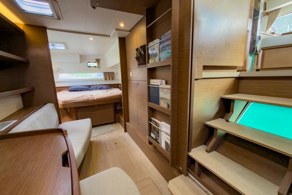LAGOON 42 OWNER 3CABINS 21