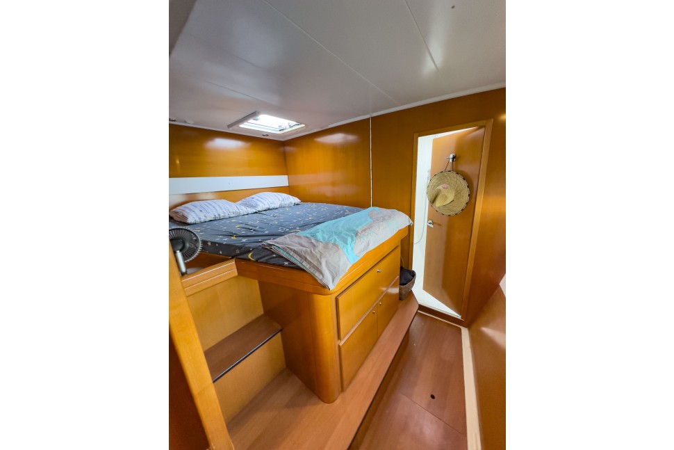 LAGOON 420 209