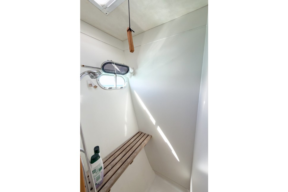 LAGOON 470 OWNER 15