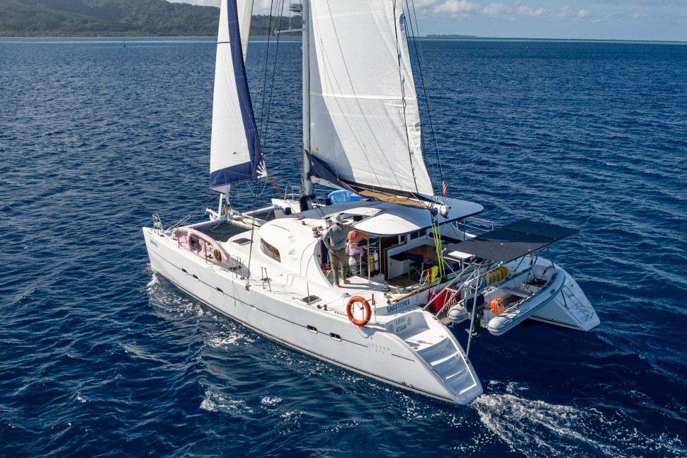 LAGOON 470 OWNER 3