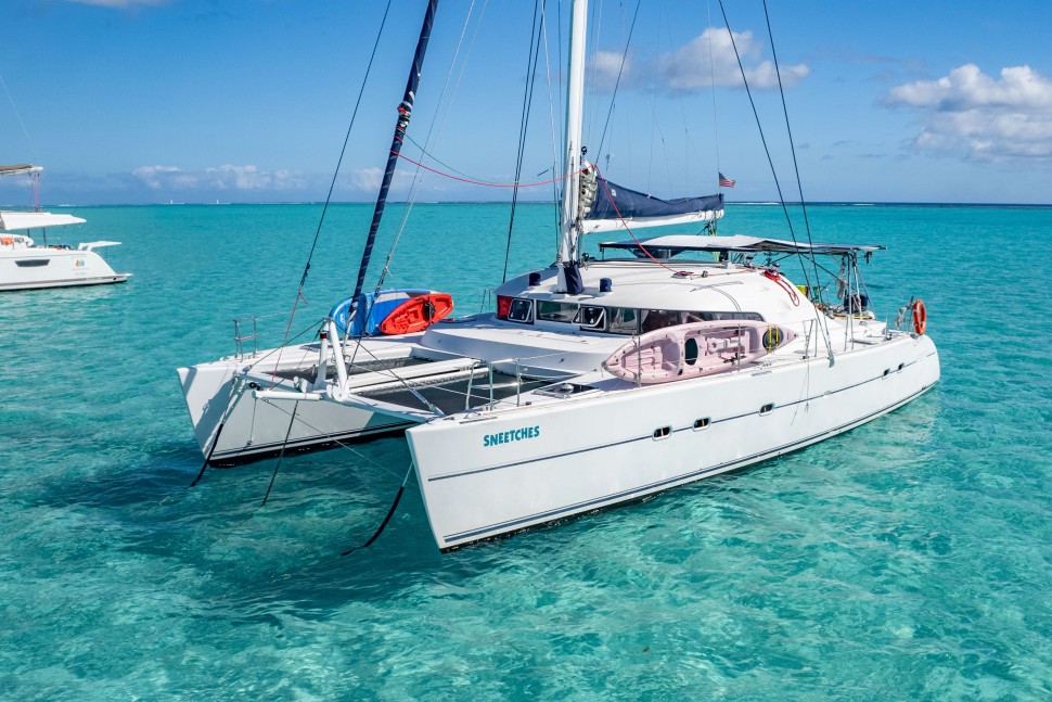 LAGOON 470 OWNER 4