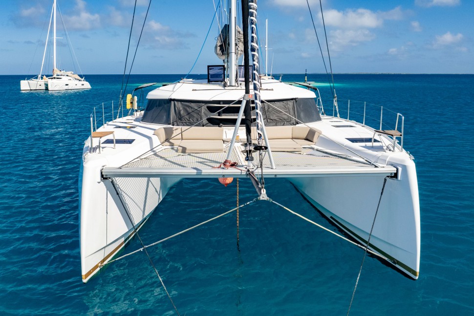 NAUTITECH 44 OPEN OWNER 3 CABIN 4